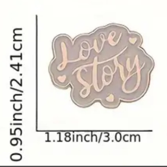 βLOVE STORYβ PURPLE & GOLD SCRIPT TAYLOR PIN - Picture 2 of 8